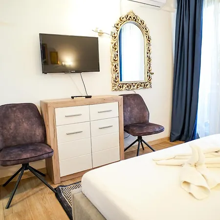 Astoria Hotel 3*