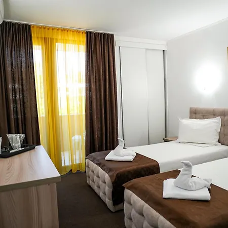 Astoria Отель 3*